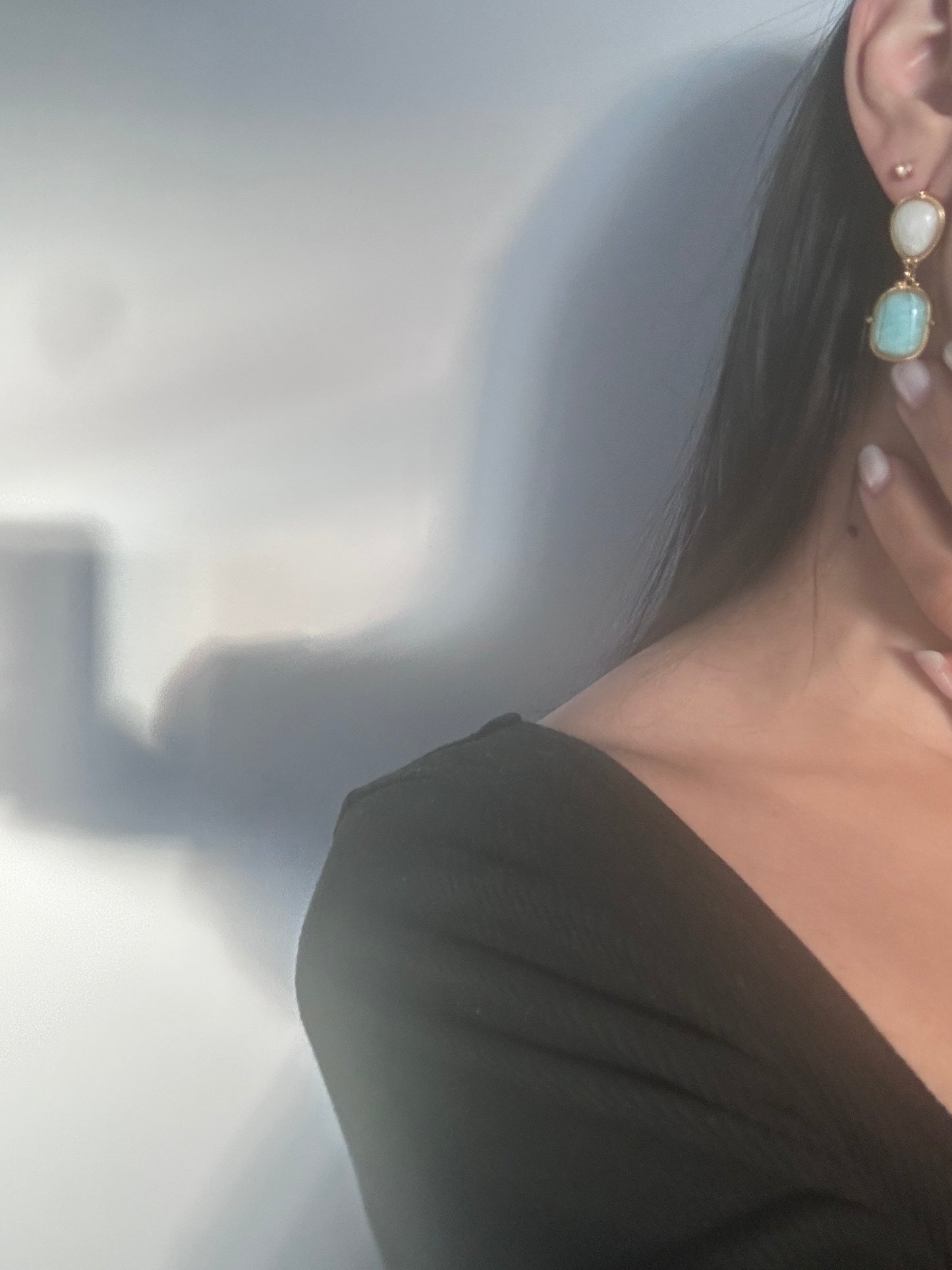 Evelyn Vintage Stone Pendant Gold Earrings