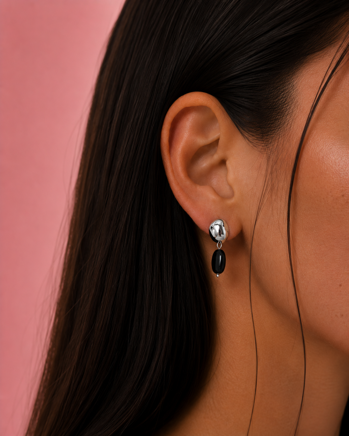 Isla del Amor Black Stone Pendant Silver Earrings