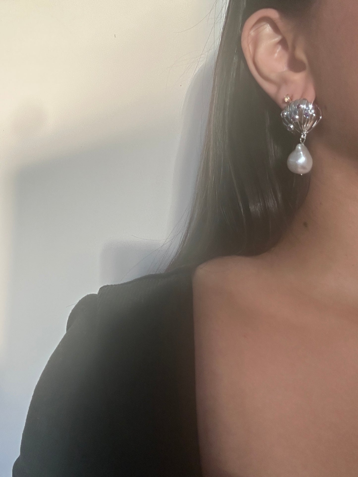 Violet Tide Pearl Silver Shell Earrings