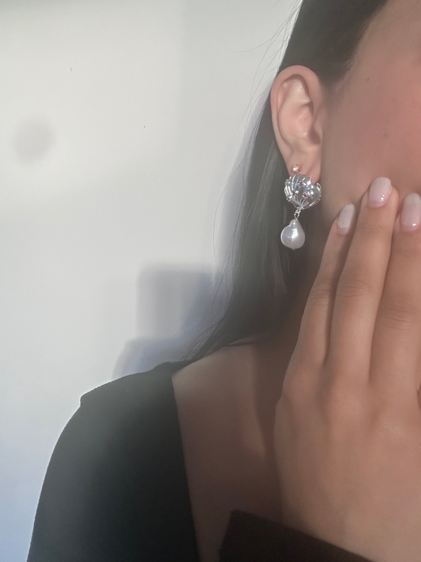 Violet Tide Pearl Silver Shell Earrings
